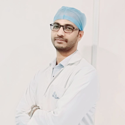 >Dr Ravi Kishor Singh (PT)